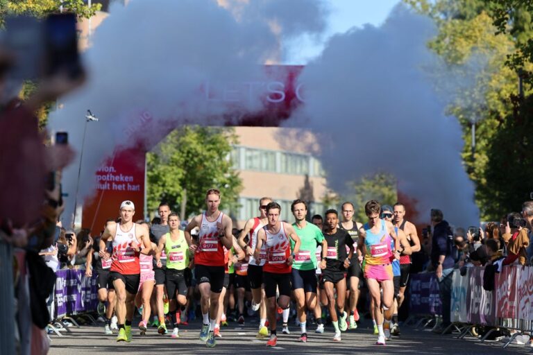 de hardloopwedstrijd van limburg